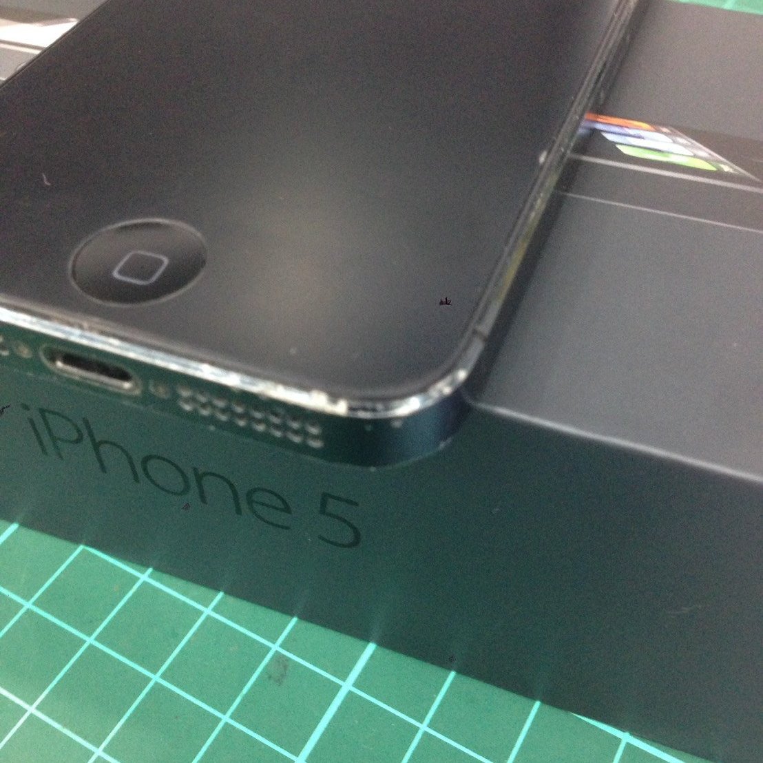 最殺小舖 中古iphone5 32g黑二手蘋果手機外觀八成新小傷功能正常原盒