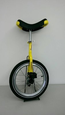 平衡車/獨輪車/單輪車/特技車/一輪車/兒童獨輪車/16吋鋼絲一輪車/烤漆黃色