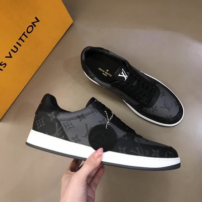 Louis Vuitton LV Rivoli sneakers new Multiple colors Leather ref.276552 -  Joli Closet