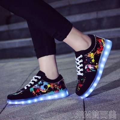 涂鴉LED亮燈鞋USB充電夜光板鞋七彩鬼步鞋女