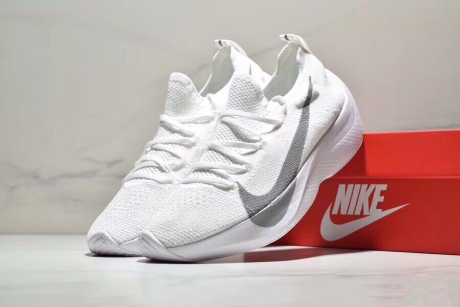 Nike Vapor Street Flyknit 慢跑鞋“全白灰勾”AQ1763-1000 尺碼：36