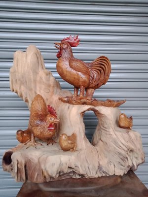 全家福雞群 樟木雕刻 作者：柯金坤