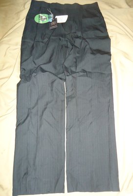 FANTINO深藍色白細條紋打折西裝褲,70%羊毛有內裡,尺寸52腰圍34.5吋,原價3680全新未穿標籤未剪降價大出清