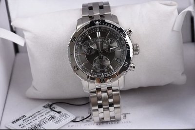 TISSOT PRS200 黑色錶盤 銀色不鏽鋼錶帶 石英 三眼計時 男士手錶T0674171105100 天梭腕錶