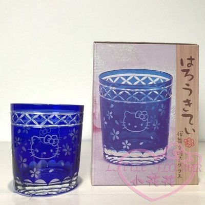 ♥小公主日本精品♥hello kitty凱蒂貓圖案藍紅櫻花切子玻璃杯藍色馬克杯水杯辦公杯送禮自用實用~預(2)