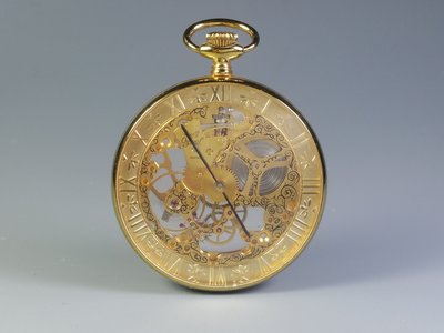 天地靈珠 25年前愛其華 羅馬復古簍空懷錶