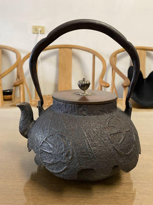 日本老鐵壺龍文堂大正～昭和時期斑銅蓋銀摘鈕傳統手工燒型鑄造