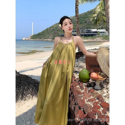 辣妹套裝✨韓版洋裝 連身裙✨海邊穿搭✈夏季新款酪梨綠吊帶寬鬆顯瘦洋裝法式露背高級感度假風沙灘裙