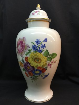 歐洲美瓷坊-Meissen-手繪菊花大花瓶38公分高(附原裝盒)