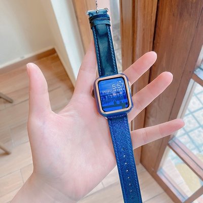 【克萊因藍】適用iwatch蘋果手錶錶帶5/4/3/2/1/se apple watch6皮質反光錶帶創意潮38/42/44/40mm女款