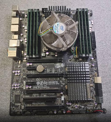 Intel i7-4820k+ 技嘉X79 UP4 主機板 +32g (4*8)記憶體