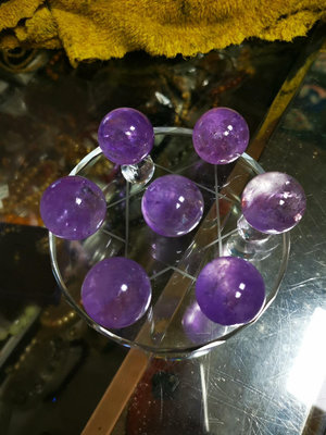 天然紫水晶球七星陣！天然紫水晶球擺件，巴西紫羅蘭顏色 顏色紫 水晶 擺件 原石【紫竹齋】6131