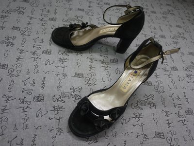 日本製 DIANA 麂皮粗跟涼鞋 USA 6.5 EUR 37  JPN 23.5 CM