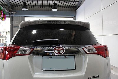 巨城汽車精品 豐田 TOYOTA 13 RAV4 尾門上飾板 材質 ABS 電鍍 不生鏽 新竹 威德