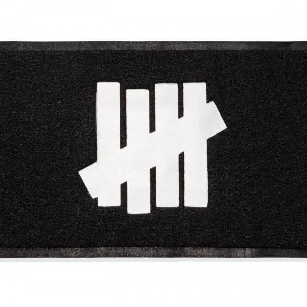 ☆LimeLight☆ UNDEFEATED ICON DOOR MAT 地毯| Yahoo奇摩拍賣