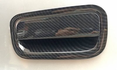現貨熱銷-易車汽配 現貨 日產 LIVINA (07-19) 專用 碳纖維紋 ABS尾門 門把飾蓋+後門碗 尾門碗 卡夢