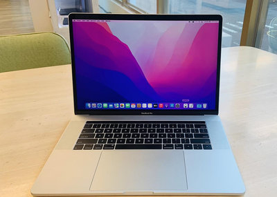 台中 2018年 MacBook Pro 15吋 i7 (2.6) 16G 512G 英文鍵盤 銀色 蘋果電腦 133次