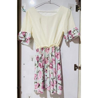 白色 玫瑰 小洋裝 連身裙 連衣裙 裙子 禮服 宴會 戰袍 小資 OL 日系 韓風 短袖
