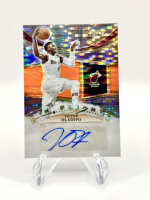 Victor Oladipo 2022-23 Panini Select NBA籃球卡 簽名卡 限量30張