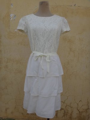 jacob00765100 ~ 正品 日本製 M'S GRACY 米白色 優雅洋裝 size: 38
