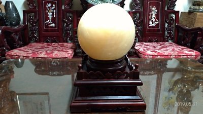 古董收藏古玩藝品/大顆黃水晶球/直徑23公分重量15公斤/底座2.4公斤高17公分寬27公分深27公分/全館商品滿5件或滿6000元免運費