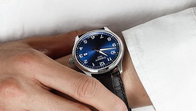 TISSOT天梭 咖啡色皮錶帶 石英錶 男腕錶 42mm T1164101604700