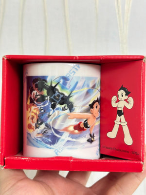 鐵臂阿童木陶瓷杯 裝飾盤子 手冢治蟲 中古 昭和 日本astro boy 阿童木馬克杯 童年回憶，全新正版，帶原盒和正