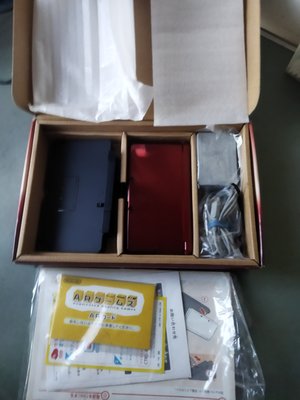 完整書盒配件紅色3DS