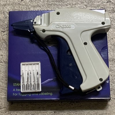 CP-2200打標槍、吊牌槍、標籤槍、疏縫槍➕5p槍頭組（服飾店必備MIT製造)