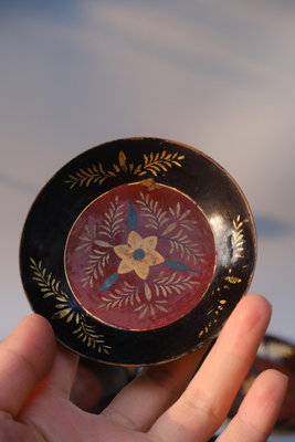 日本帶回明治期百年銅胎大漆金時繪杯托也可做一個小壺承銅