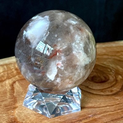 異象水晶球 天然異象水晶球彩虹光 直徑9公分 947公克 值得收藏 938