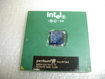 Intel SL4MB Pentium III 800MHz CPU 800EB/256/133/1.7V 370針腳