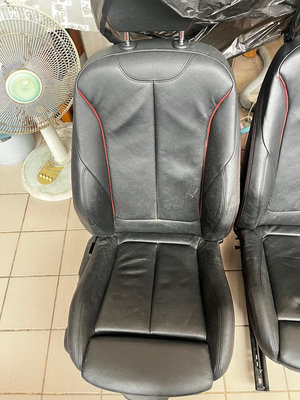 BMW F30 F31 DAKOTA 3系 黑色真皮紅線電動運動前座椅2張非事故車