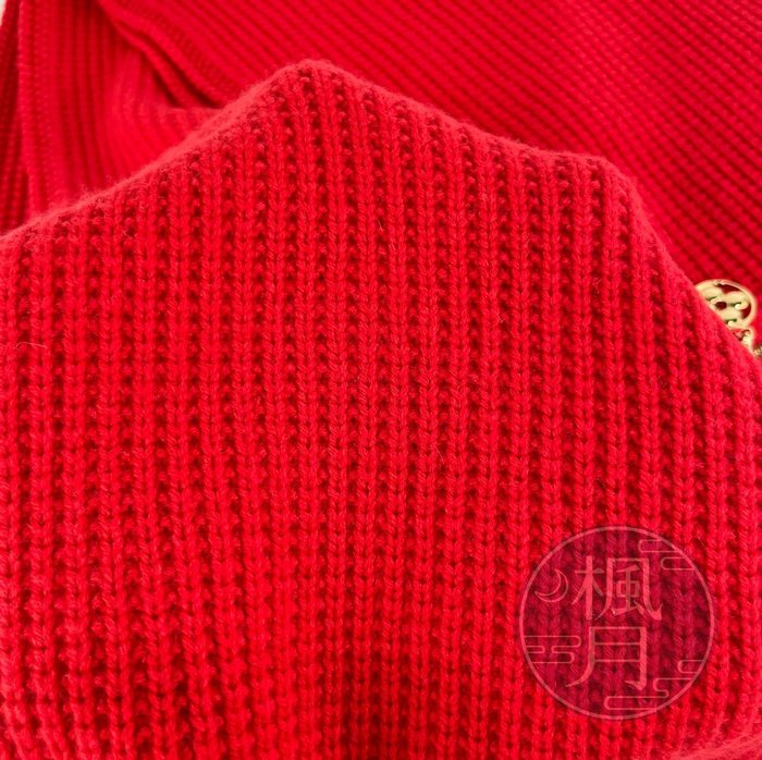 BRAND楓月 LOUIS VUITTON 路易威登 紅色針織口袋圍巾 保暖 針織 好搭 服飾配件