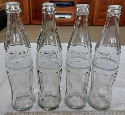 玻璃瓶(14)~空瓶~無蓋~透明~曲線瓶~汽水瓶~可口可樂~295ml~單支價格~隨機出貨