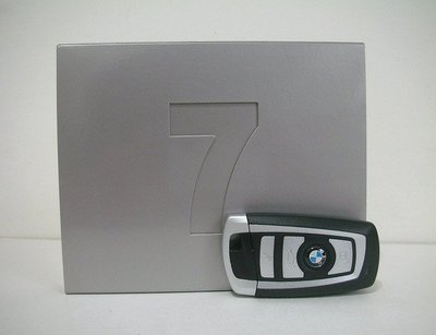 【車主限定】BMW新大七F01/F02鑰匙造型1G隨身碟730d/730i/740i/740li/750li/E65/E66