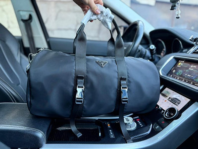 【二手包包】最 “Prada普拉達”旅行袋包 Re-Nylon 拉鏈開合 再生尼龍和Safhano 皮革 托 NO9896