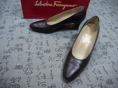 義大利製 Salvatore Ferragamo 真皮粗跟鞋 USA 6.5 C EUR 37 JPN 23.5 CM