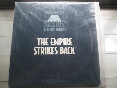 LD影碟(3張1套片況佳)~Star Wars-The Empire Strikes Back星際大戰:帝國大反擊電影