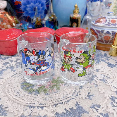 日本購入中古全新可口可樂和迪士尼聯名的玻璃馬克杯，杯身立體浮