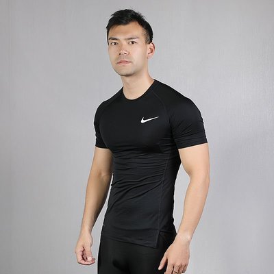 100％原廠NIKE耐吉PRO緊身衣春季新款男子跑步短袖半袖T恤 BV5632-010