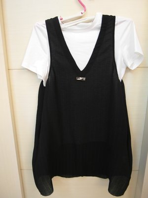 浪漫滿屋 miuco(XL)兩件士女裝上衣 背心裙組(黑)
