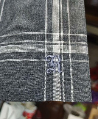 刺繡灰白格裙，借日制校供萌款jk制服立志舍類似