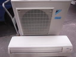 大金旗艦型冷暖型變頻一對一冷氣 R410a 冷房能力4130kca -適用坪數8-9 RXS40JVLT