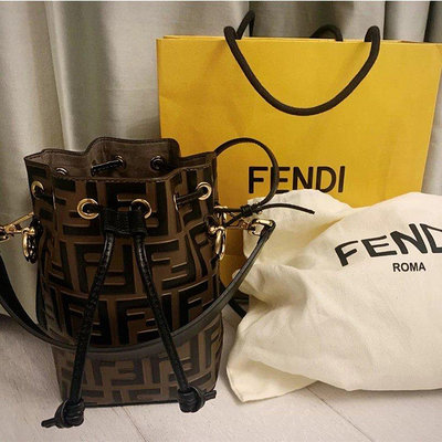 全新正品FENDI水桶包 Mon Tresor FF logo mini 迷你 小款 皮革小水桶包 咖啡色 現貨
