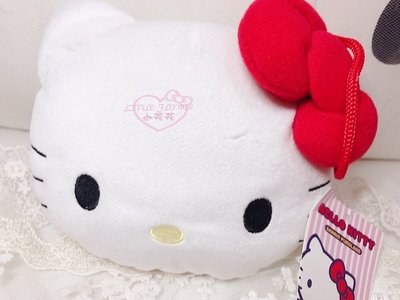 ♥小公主日本精品♥ Hello Kitty 凱蒂貓樂園限定經典大臉絨毛零錢包斜背包斜肩包小包包42121909