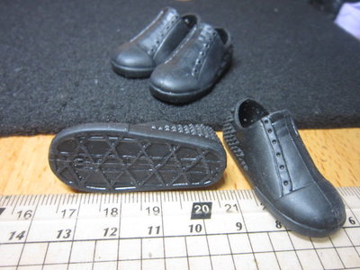 RJ7休閒部門 mini模型1/6潮偶款黑色休閒鞋一雙