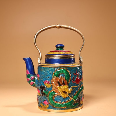 舊藏下鄉收純銅鑲嵌景泰藍琺瑯彩盤龍茶壺  酒壺品保存完好   工藝精湛   造型獨特3763