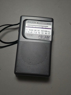 索尼收音機icf-p21