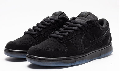 NIKE DUNK LOW SP / UNDFTD undefeated 全黑 DO9329-001 黑魂